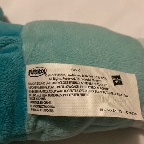 Playskool - Glo Worm - SmartSense Cry Sensor Voice Recordable Soft Stuffed Sooth - Picture 8 of 10